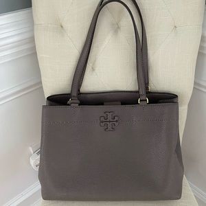 Tory Burch grey purse - great condition!